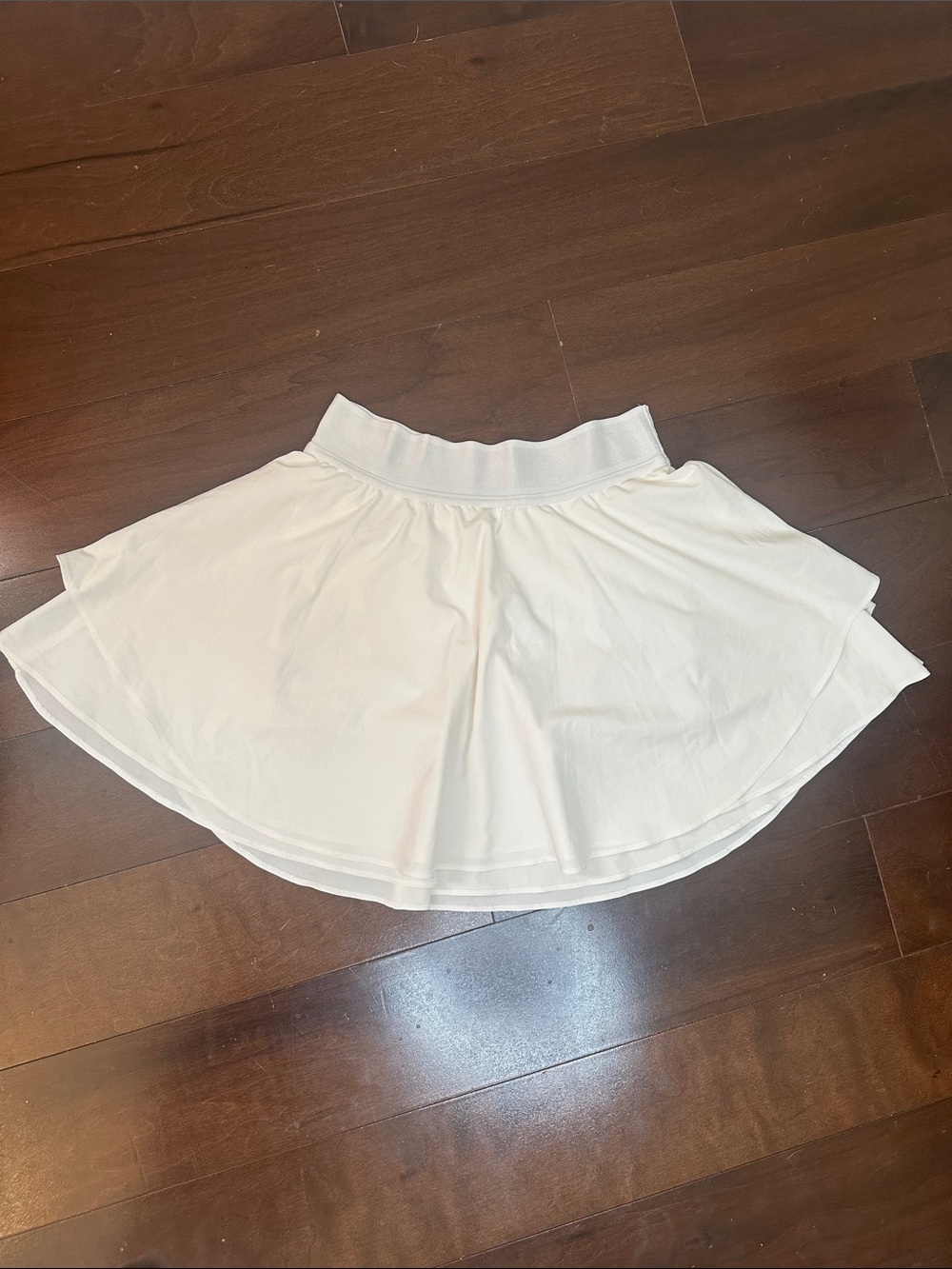 lululemon athletica Cream Flared Circle Skirt with Rib Waistband, Shortpocket